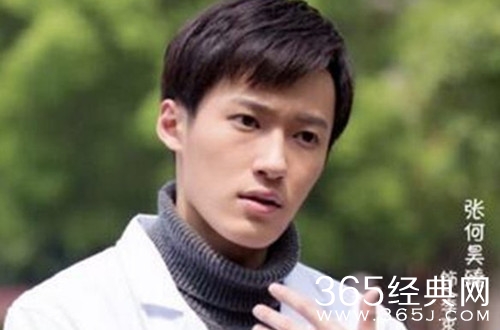 致我们单纯的小美好李束被开除了吗 致我们单纯的小美好李束离开学校了吗
