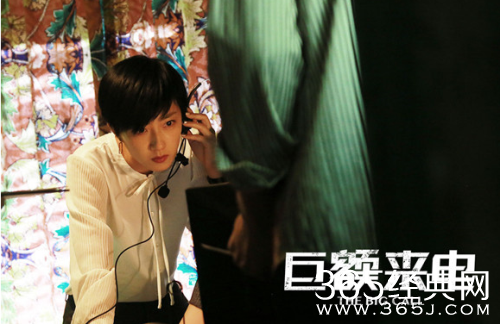 巨额来电电影主题曲菜商卡头和车手讲了什么 巨额来电电影主题曲菜商卡头和车手简介