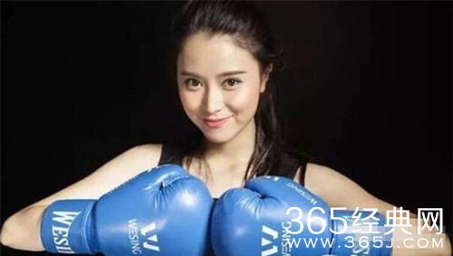 【综艺甜饼】第17期：《奇兵神犬》素人篮球健将，T台超模~谁还没点背后的故事