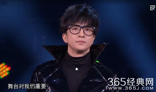 【红绿鲤娱】第八期：薛之谦自救模式大胜 这就样唱着唱着就白了！