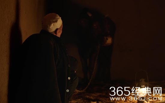 清水里的刀子电影反映了什么 清水里的刀子电影故事展现了什么