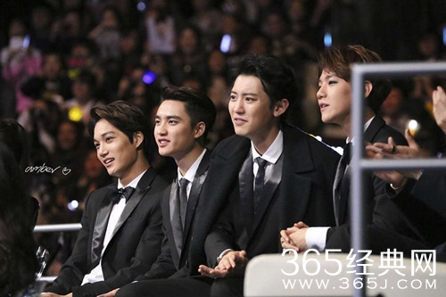 【综艺甜饼】第21期：之前何等火爆的MAMA，怎么沦落到一半大奖偶像都懒得出席？