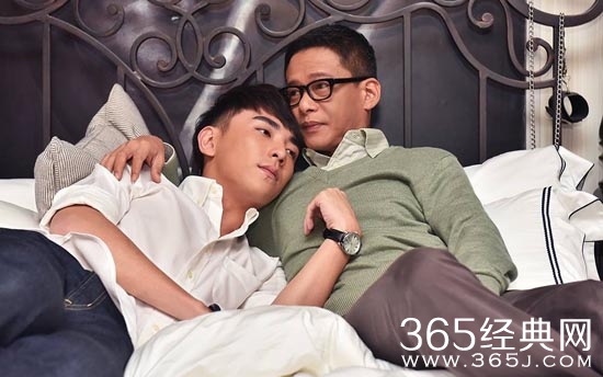 楼下的房客电影讲了什么故事 楼下的房客电影故事背景设定在什么时候