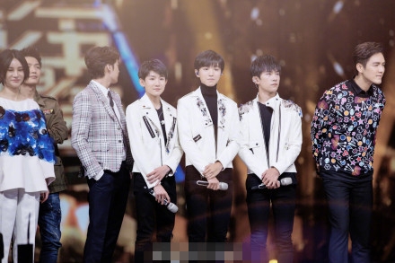 【综艺甜饼】第24期：中国跨年演唱会早已腻味，看看其他国家的跨年盛典之韩国篇