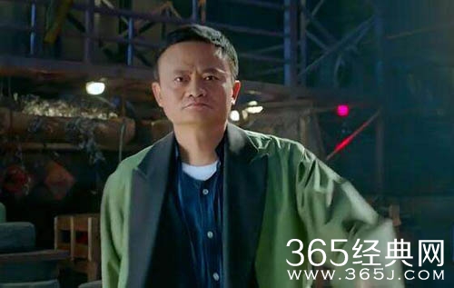 【娱情小卖部】第十九期：2018狗年春晚节目单曝光，马云表演武术，刘强东演小品