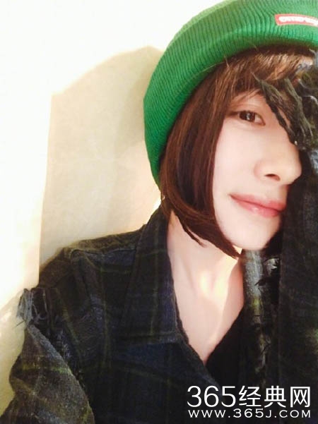 杨幂为什么要剪短发 杨幂短发照片曝光