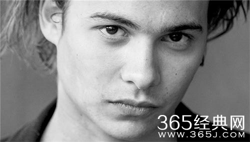 【侃侃殿影】第二十六期：片荒?抱好这些重口美剧，陪你过冬