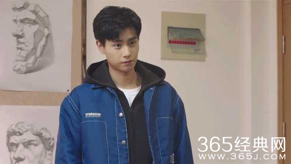 2018湖南跨年演唱会胡一天会参加吗 胡一天会参加哪个台的跨年演唱会