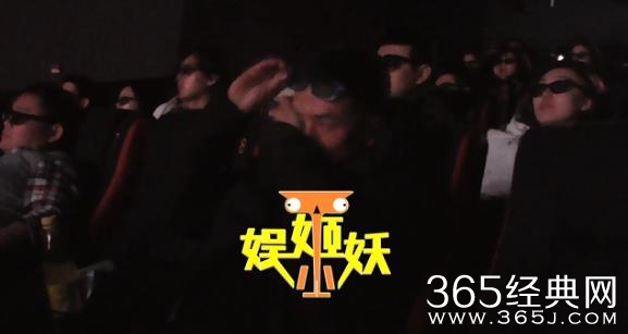 赫子铭在电影院痛哭是什么情况 赫子铭为什么在电影院痛哭