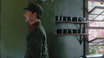 【侃侃殿影】第三十二期：《集结号》与《芳华》两场战争对比，最美好的可能只存在回忆里