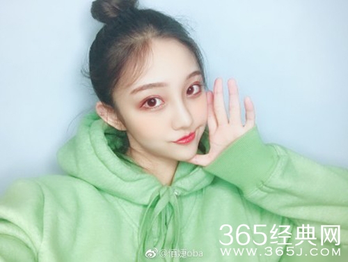 王思聪和慎婕是什么关系 慎婕是谁资料照片介绍