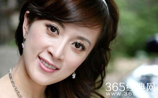 我的继父是偶像韩玉萍是谁演的 金巧巧个人资料介绍