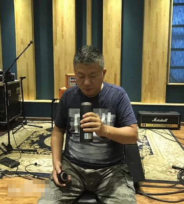 保温杯一族是什么梗 保温杯一族是什么意思出处介绍