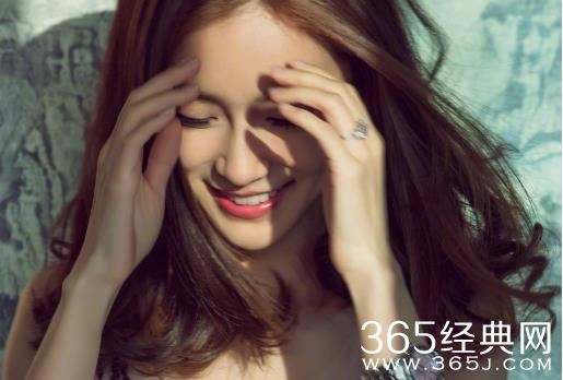 Angelababy晒马甲线秒删是怎么回事  Angelababy晒马甲线为什么秒删