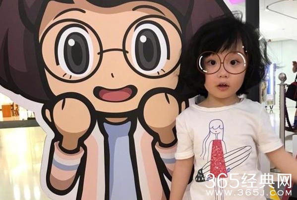 张丹峰女儿近照曝光 张丹峰女儿长什么样