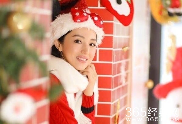 高云翔董璇圣诞写真曝光 高云翔董璇圣诞写真图集