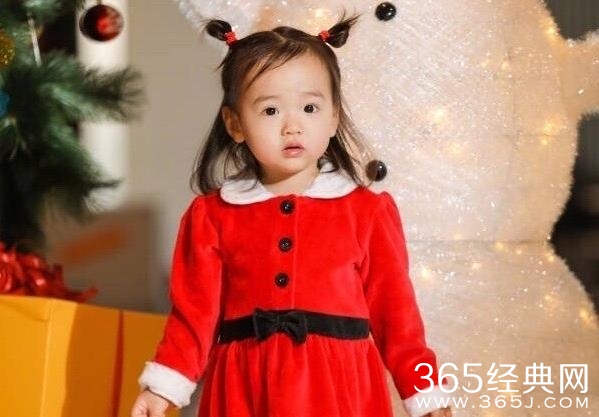 高云翔董璇圣诞写真曝光 高云翔董璇圣诞写真图集