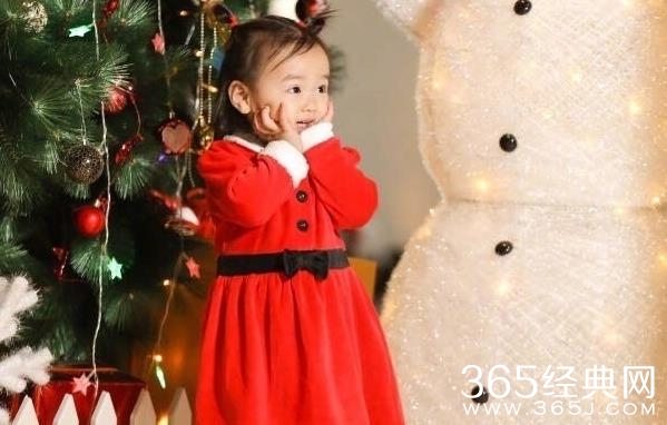 高云翔董璇圣诞写真曝光 高云翔董璇圣诞写真图集