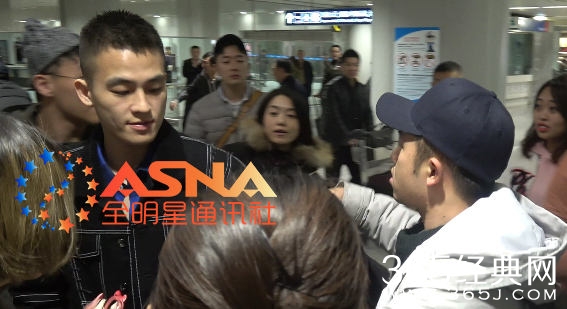 欧豪机场耍大牌是真的吗 欧豪机场为什么不给粉丝签名