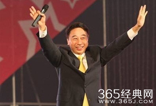 冯巩首次当选民革中央副主席 冯巩今年会上春晚吗