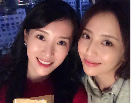 李念平安夜深夜探班佟丽娅 李念佟丽娅是什么关系