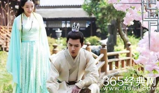 艳骨楚子复和阿黎之间是什么关系 艳骨楚子复喜欢阿黎吗