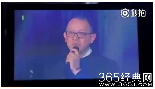 歌手2录制现场洪涛为什么哭了 歌手总导演洪涛为什么哭了