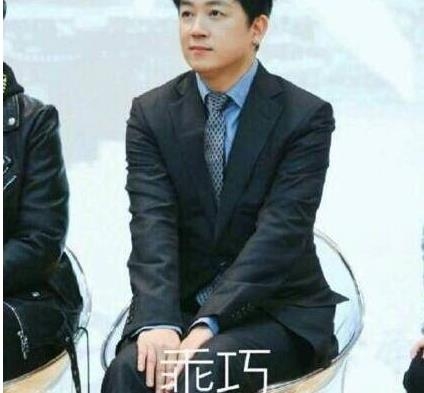 潘粤明少女式乖巧是什么意思 潘粤明少女式乖巧什么样