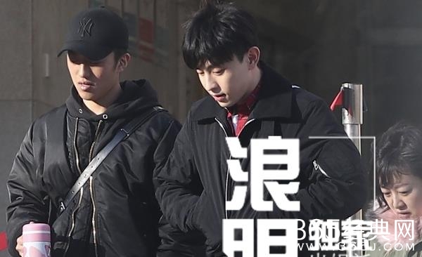 邓伦杨紫参加央视春晚语言类四审 邓伦杨紫春晚节目四审通过了吗