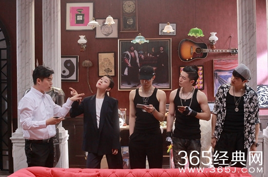 【卫视剧能说】第五十期：全球首部剧场互动情景喜剧，《王子富愁记》开启网剧新篇章