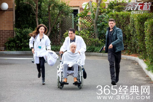 【侃侃殿影】第五十期：白夜追凶之后，又一部高分悬疑网飞上线?