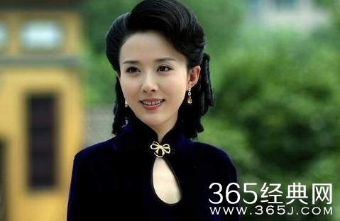云上绣娘冯小蝶是谁演的 颜丹晨个人资料介绍