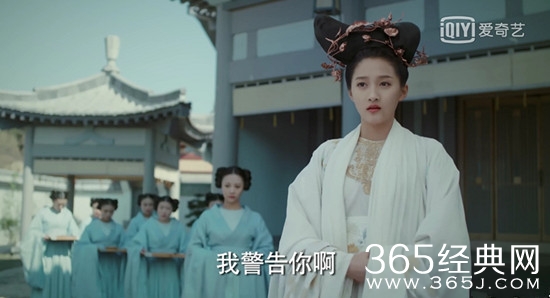 【卫视剧能说】第五十六期：关晓彤新剧《凤囚凰》吐槽不断，豆瓣3.0，而他的演技却意外的好