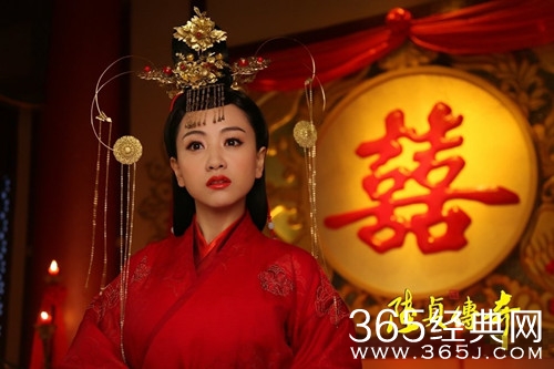 【最夯剧集社】第二十八期：继《美人为陷》后再度挑战女警的万年女配杨蓉，另一部新剧来了