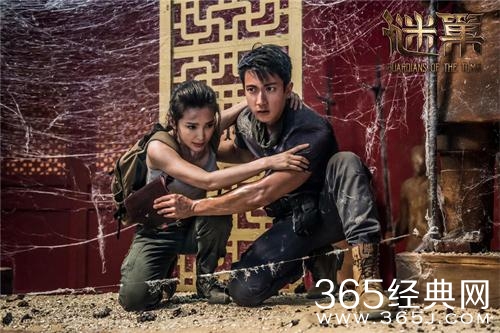 谜巢最后超大蜘蛛为啥杀了大蜘蛛 谜巢电影剧情解析