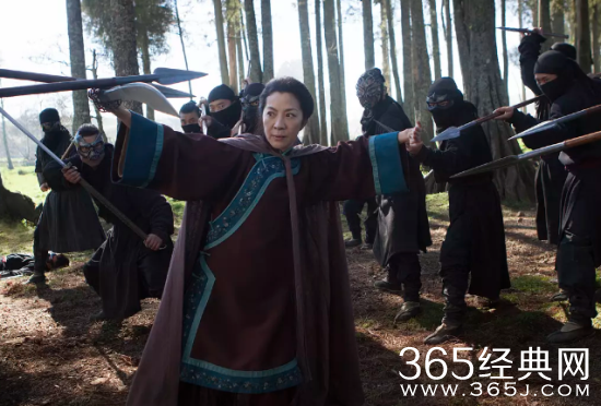 【侃侃殿影】第五十九期：李冰冰《谜巢》票房口碑双扑街？是该好好想想合拍片的出路了！