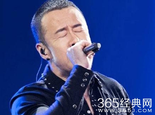 杨坤与90后女友相差多少岁 杨坤90后女友身份及大尺度照片遭扒