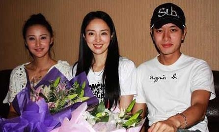 贾乃亮早期旧照曝光神似PG One 贾乃亮PG One撞脸对比照