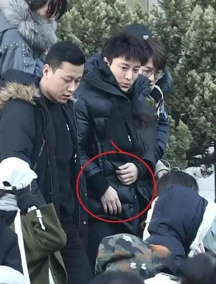 贾乃亮和李小璐分居是真的吗 贾乃亮李小璐离婚了没有