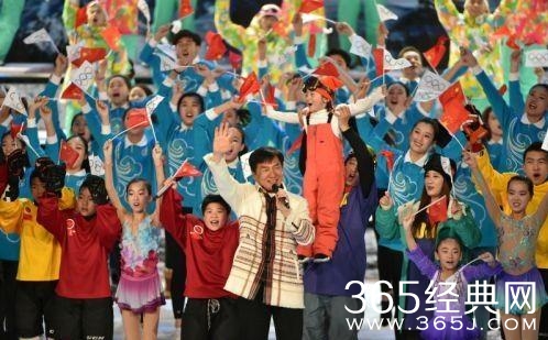 成龙被曝将登上狗年春晚 成龙在狗年春晚表演什么节目