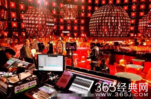 【综艺甜饼】61期：2018江苏春晚热闹了！请的外国明星真不少，竟然还有韩国人！