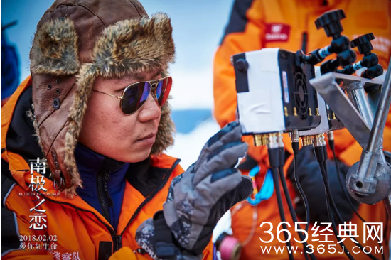 【侃侃殿影】第六十九期：超越马戏之王单日票房第一，南极之恋为何没有豆瓣评分?