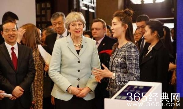 江疏影凭什么可以接待英国首相 江疏影家世背景大起底