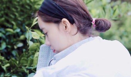 【综艺甜饼】第68期：《孝利家民宿2》开播，林允儿这一表现情商低，网友还夸赞连连