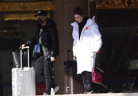 景甜国家队外套哪来的 景甜国家队外套是张继科送的吗