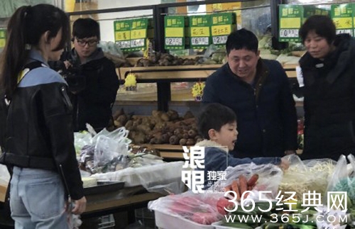 嗯哼菜场杀价是怎么回事 嗯哼菜场杀价完整视频