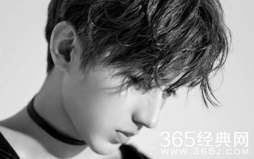 偶像练习生蔡徐坤为什么起诉前公司 蔡徐坤起诉前公司的原因是什么