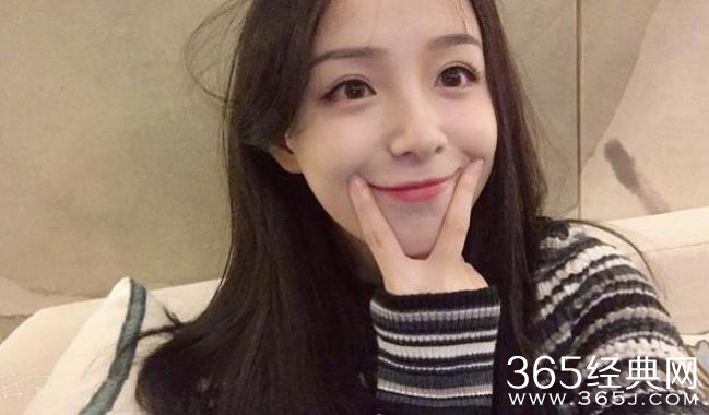 【娱情小卖部】四十九期：跳槽熊猫，签约香蕉计划，才发现斗鱼是周二珂的唯一归宿