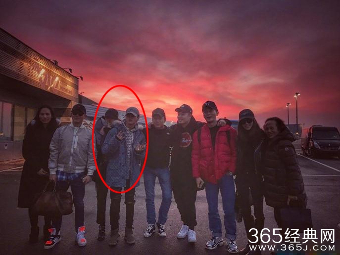 【娱情小卖部】五十一期：关晓彤并非跑男录制嘉宾，违反北电规定，北电发话警告