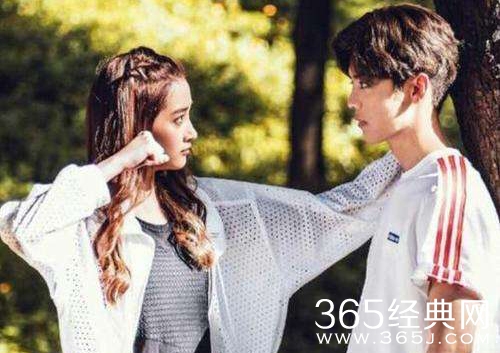 【娱情小卖部】五十一期：关晓彤并非跑男录制嘉宾，违反北电规定，北电发话警告